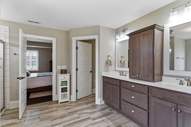 8395 Penny Royal Lane, Wilmington, NC 28412