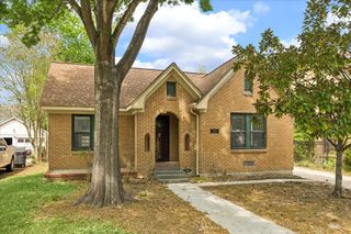 6629 Wildwood Way, Houston, TX 77023