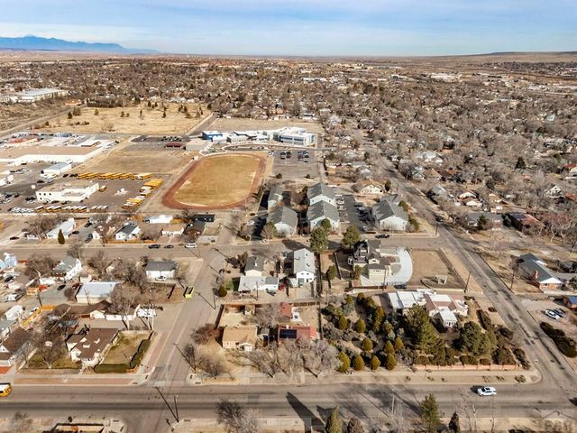 719 W 17th St, Pueblo, CO 81003