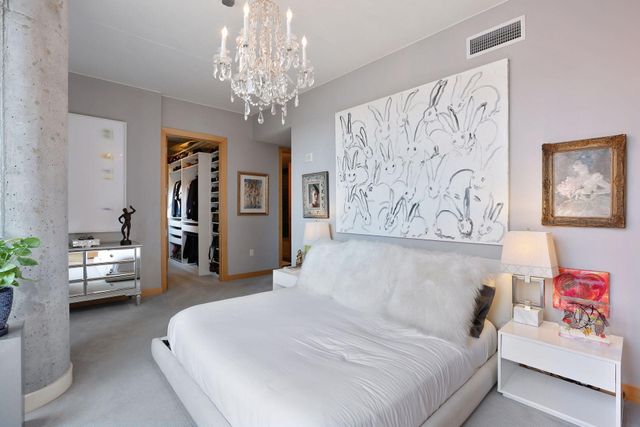 901 S 2nd Street 401, Minneapolis, MN 55415