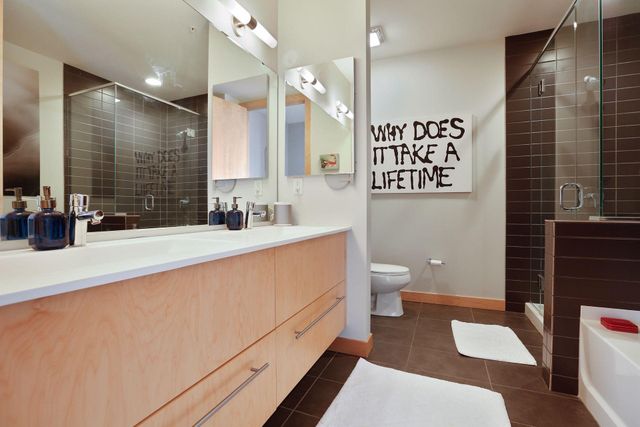 901 S 2nd Street 401, Minneapolis, MN 55415