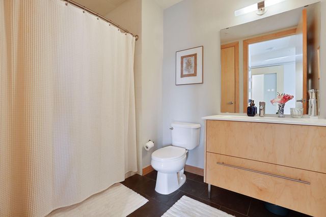 901 S 2nd Street 401, Minneapolis, MN 55415