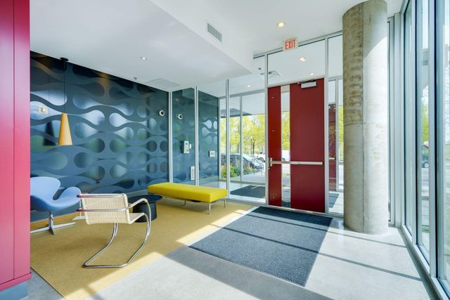 901 S 2nd Street 401, Minneapolis, MN 55415