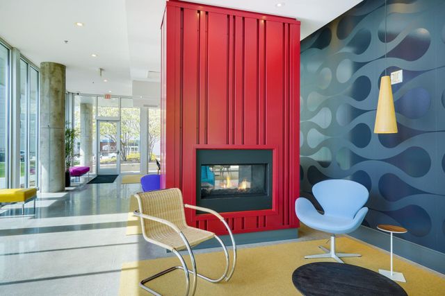 901 S 2nd Street 401, Minneapolis, MN 55415