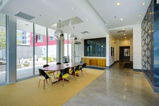 901 S 2nd Street 401, Minneapolis, MN 55415