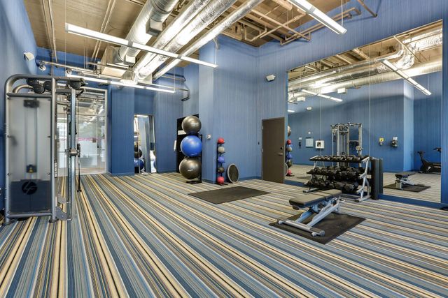 901 S 2nd Street 401, Minneapolis, MN 55415