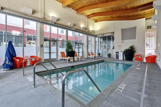 901 S 2nd Street 401, Minneapolis, MN 55415