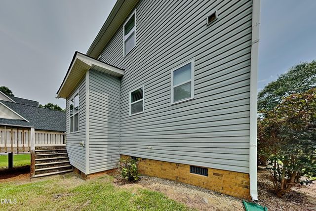 51 Tall Oak Court, Clayton, NC 27520