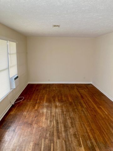 1601 20th Street, Galveston, TX 77550