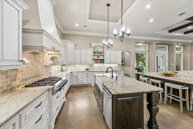28203 Meadow Forest, Magnolia, TX 77355