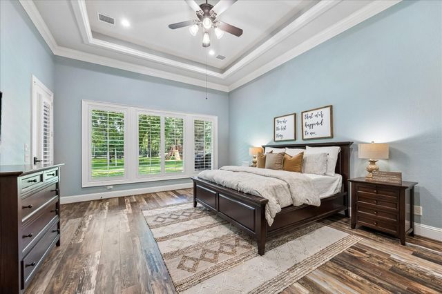 28203 Meadow Forest, Magnolia, TX 77355