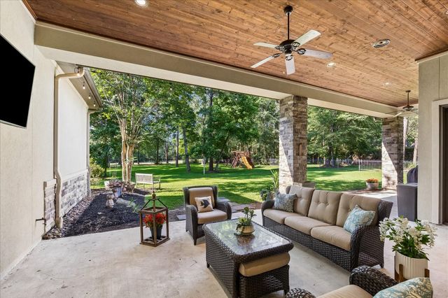 28203 Meadow Forest, Magnolia, TX 77355
