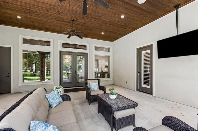 28203 Meadow Forest, Magnolia, TX 77355