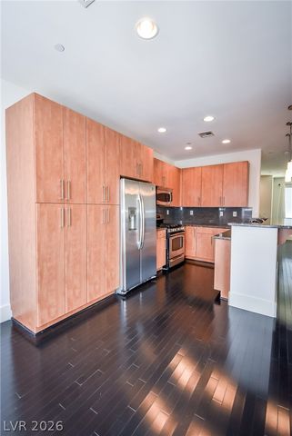 9050 West Tropicana Avenue 1129, Las Vegas, NV 89147