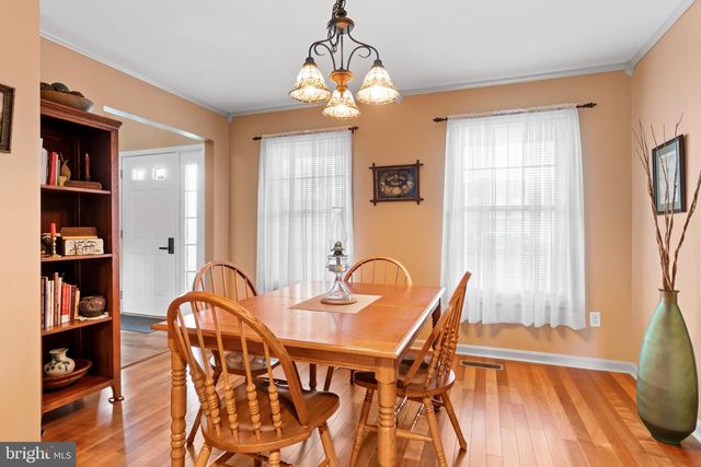 37 W EPPLEY DR, Carlisle, PA 17015