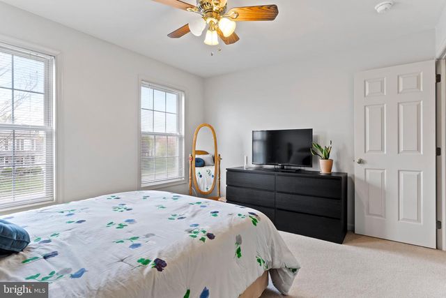 37 W EPPLEY DR, Carlisle, PA 17015