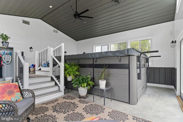 37 W EPPLEY DR, Carlisle, PA 17015