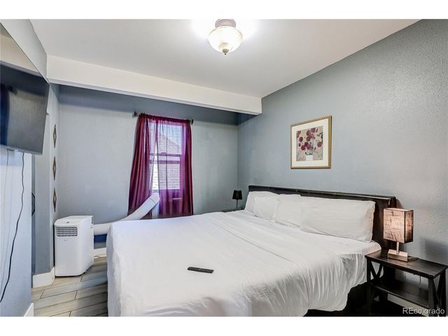 638 S Lincoln St, Denver, CO 80209