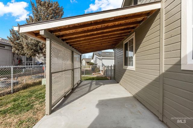 1100 Burnett Dr 245 A, Nampa, ID 83651