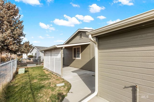 1100 Burnett Dr 245 A, Nampa, ID 83651