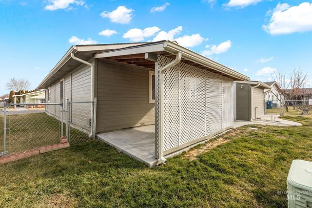 1100 Burnett Dr 245 A, Nampa, ID 83651