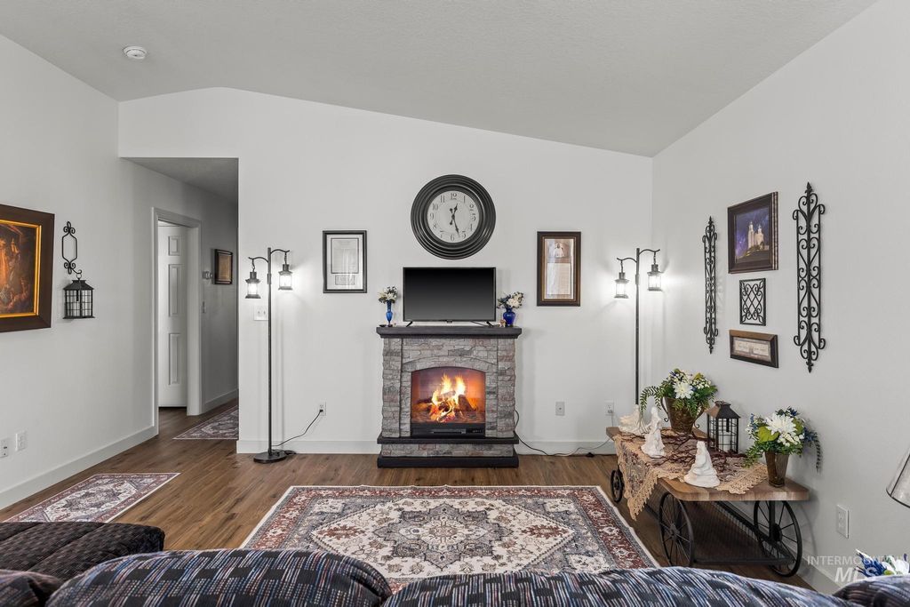 1100 Burnett Dr 245 A, Nampa, ID 83651 photo 5