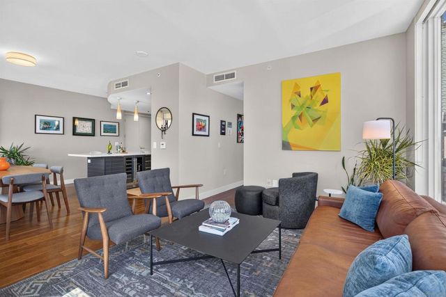 1325 Pacific 1102, San Diego, CA 92101