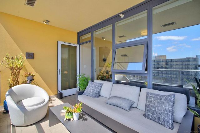 1325 Pacific 1102, San Diego, CA 92101