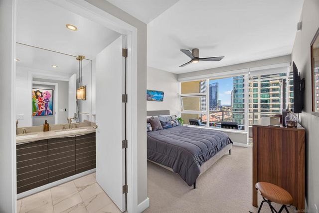 1325 Pacific 1102, San Diego, CA 92101