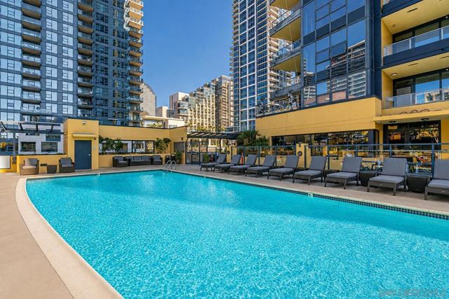 1325 Pacific 1102, San Diego, CA 92101