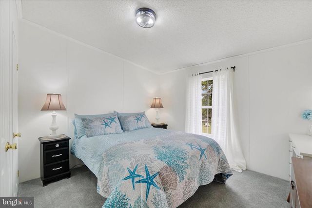 14 SPRUCE LN, Manchester, PA 17345