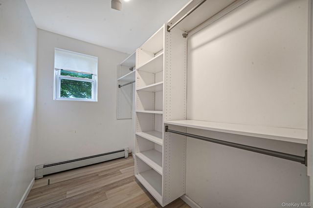 100 E 7th Street, Deer Park, NY 11729