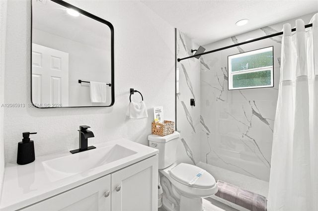 7026 NW 21st Avenue, Miami, FL 33147