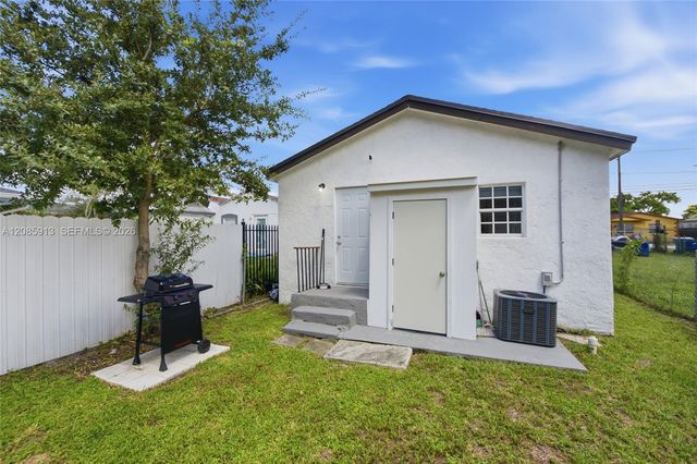 7026 NW 21st Avenue, Miami, FL 33147