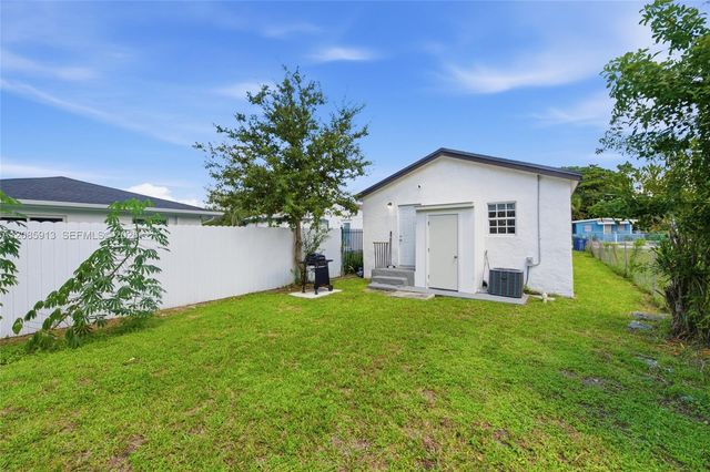 7026 NW 21st Avenue, Miami, FL 33147