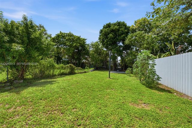 7026 NW 21st Avenue, Miami, FL 33147