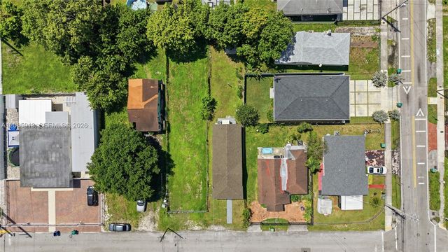 7026 NW 21st Avenue, Miami, FL 33147