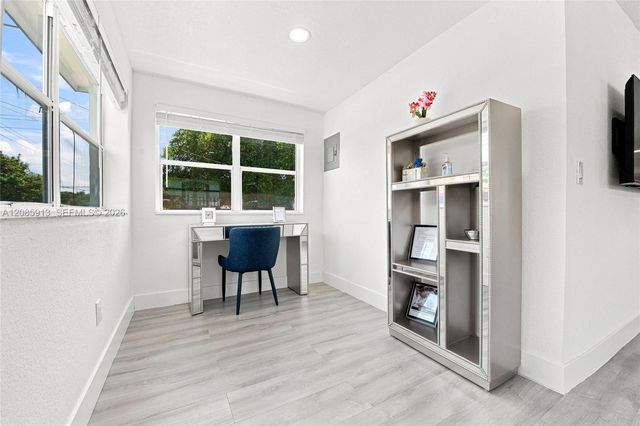 7026 NW 21st Avenue, Miami, FL 33147