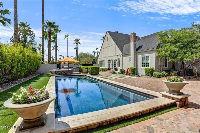 324 W MONTE VISTA Road, Phoenix, AZ 85003