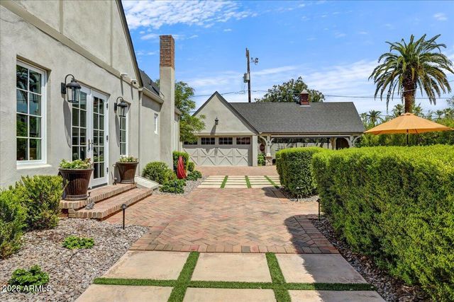 324 W MONTE VISTA Road, Phoenix, AZ 85003