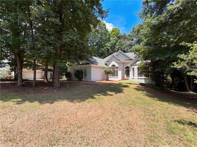 797 Deerwood Drive, Stockbridge, GA 30281