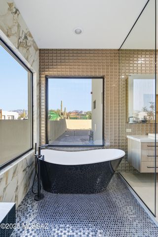 11961 N Mesquite Sunset Place, Oro Valley, AZ 85742