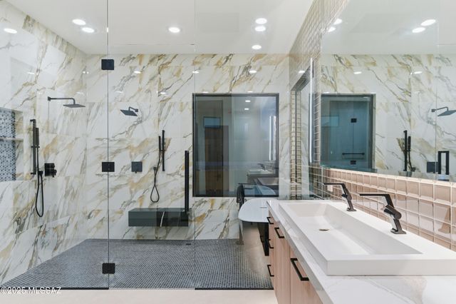 11961 N Mesquite Sunset Place, Oro Valley, AZ 85742