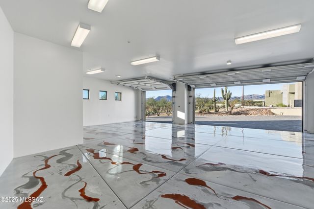 11961 N Mesquite Sunset Place, Oro Valley, AZ 85742