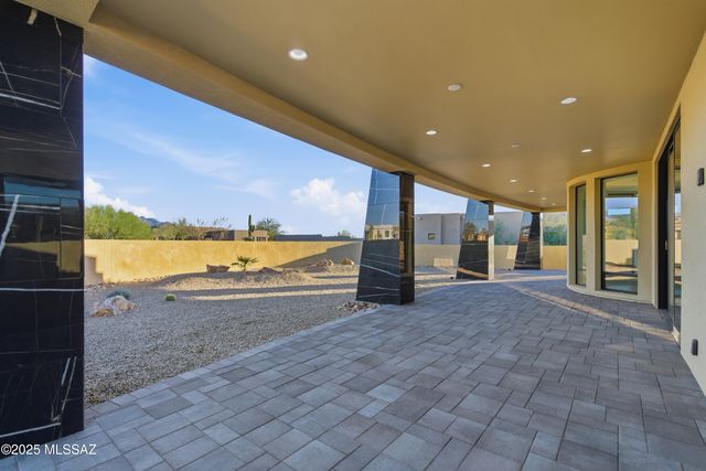 11961 N Mesquite Sunset Place, Oro Valley, AZ 85742