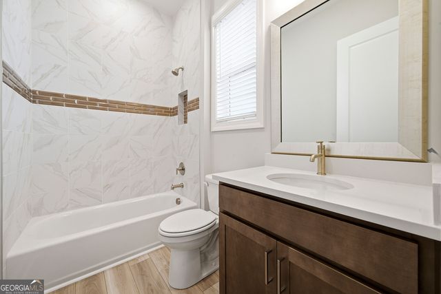 140 Catalina Court, Newnan, GA 30263