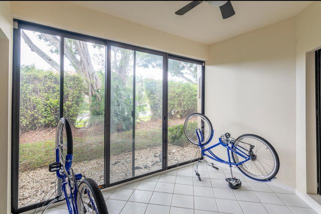6666 MONTEGO BAY Boulevard E, Boca Raton, FL 33433