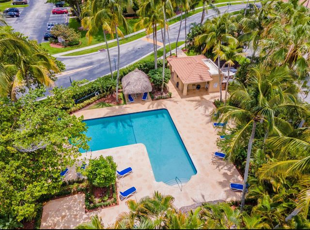 6666 MONTEGO BAY Boulevard E, Boca Raton, FL 33433