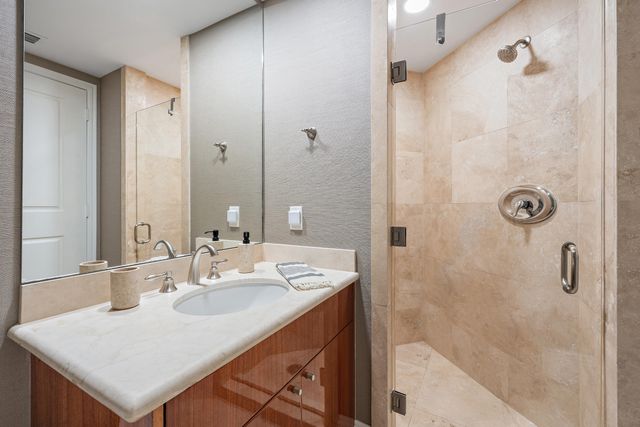 2700 N Ocean Drive 801b, Singer Island, FL 33404