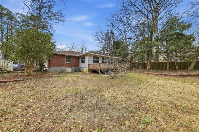 124 Larose Circle, Marietta, GA 30060